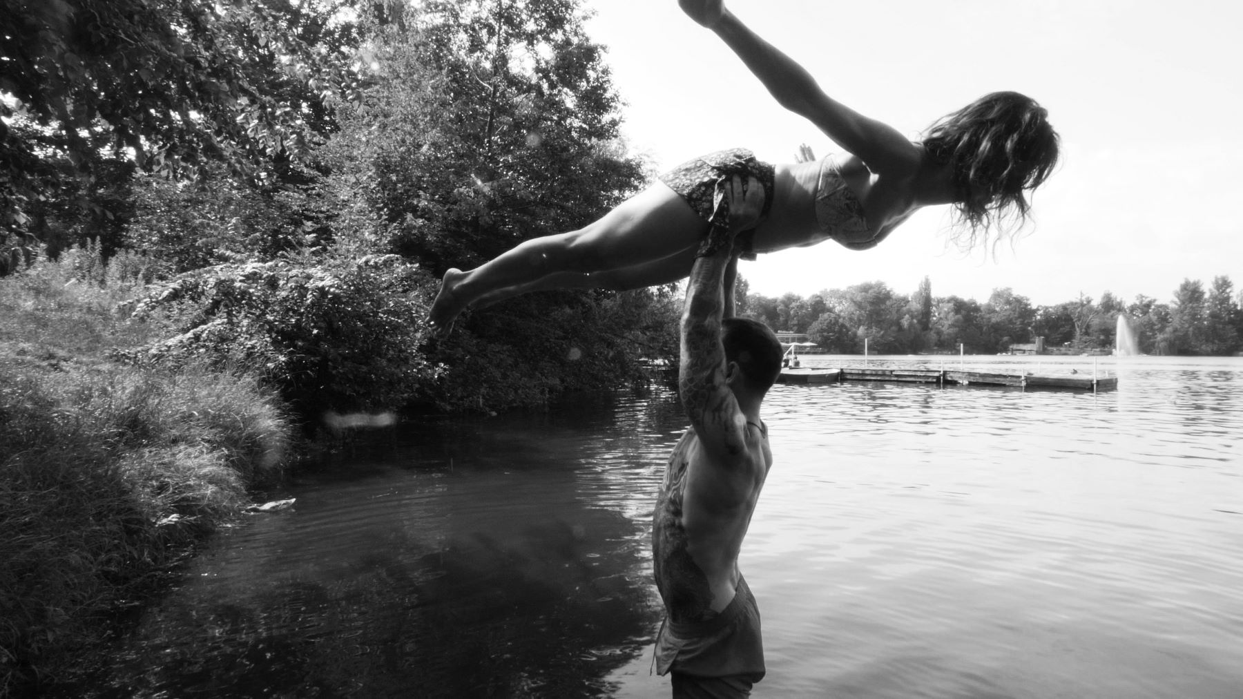 A couple performing the Lake Lift in preparation of the Lake Lure Dirty Dancing Festival
