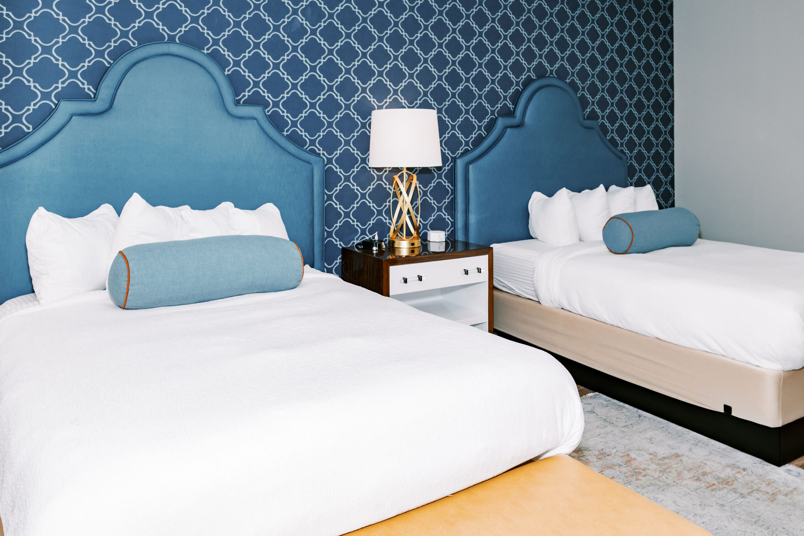 Auburn limited view queen room at The Collegiate Hotel