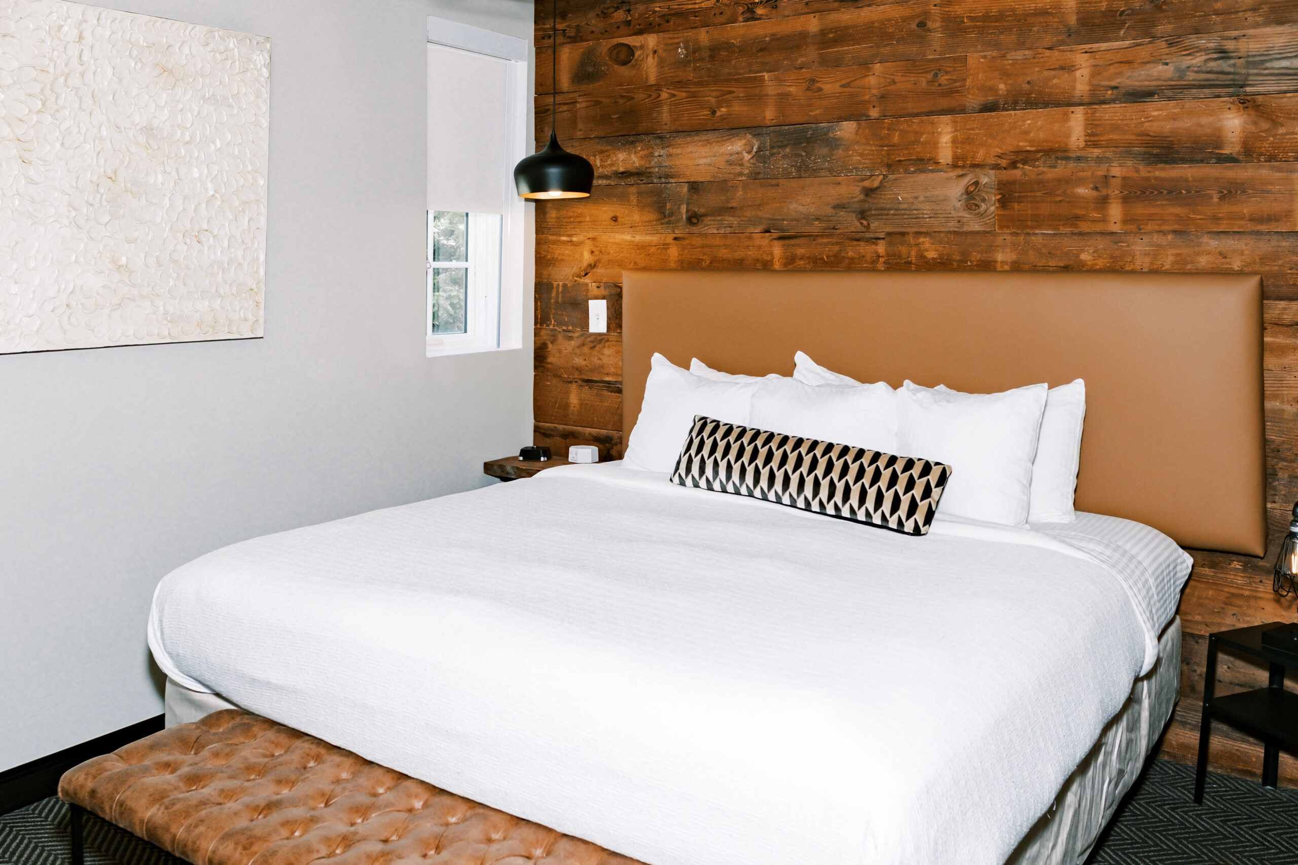 Auburn king hotel room near Auburn University