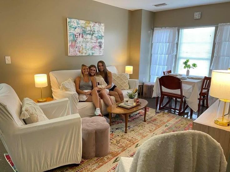 Dorm building at Auburn University for prospective student tours