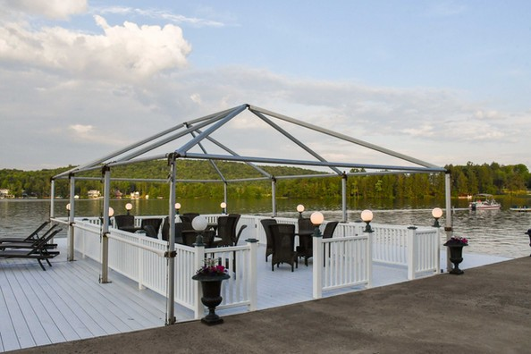 outdoor dining area