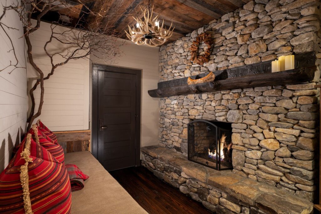 Hemlock Suite Fireplace