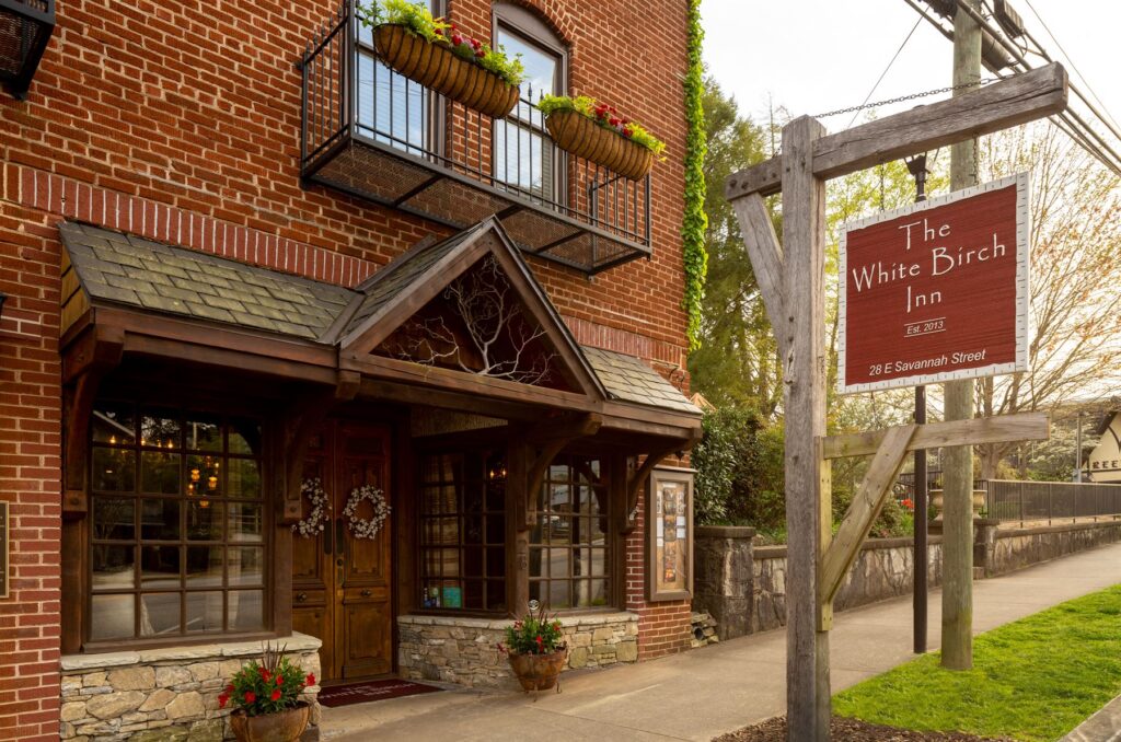 About Us - The White Birch Inn