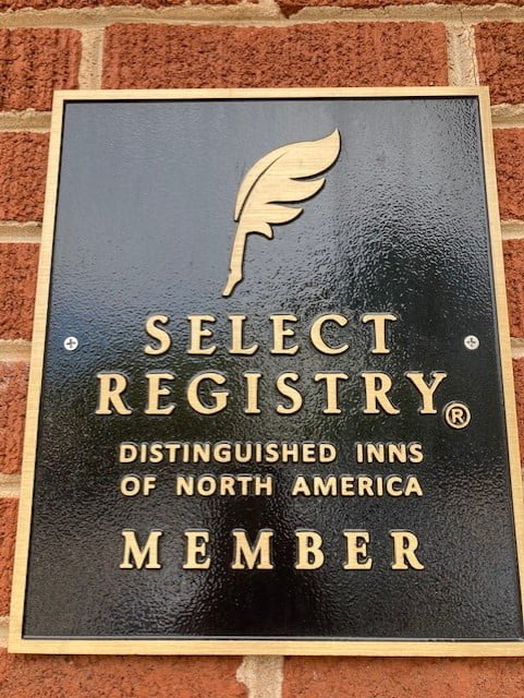 Select Registry logo