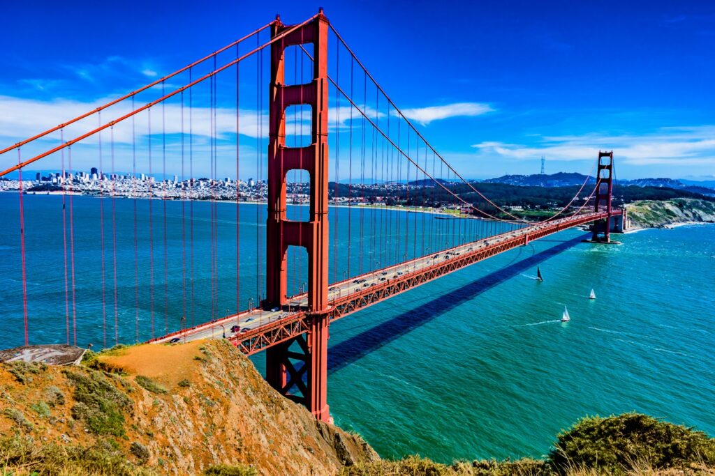 The Golden Gate Bridge: San Francisco weekend trip.