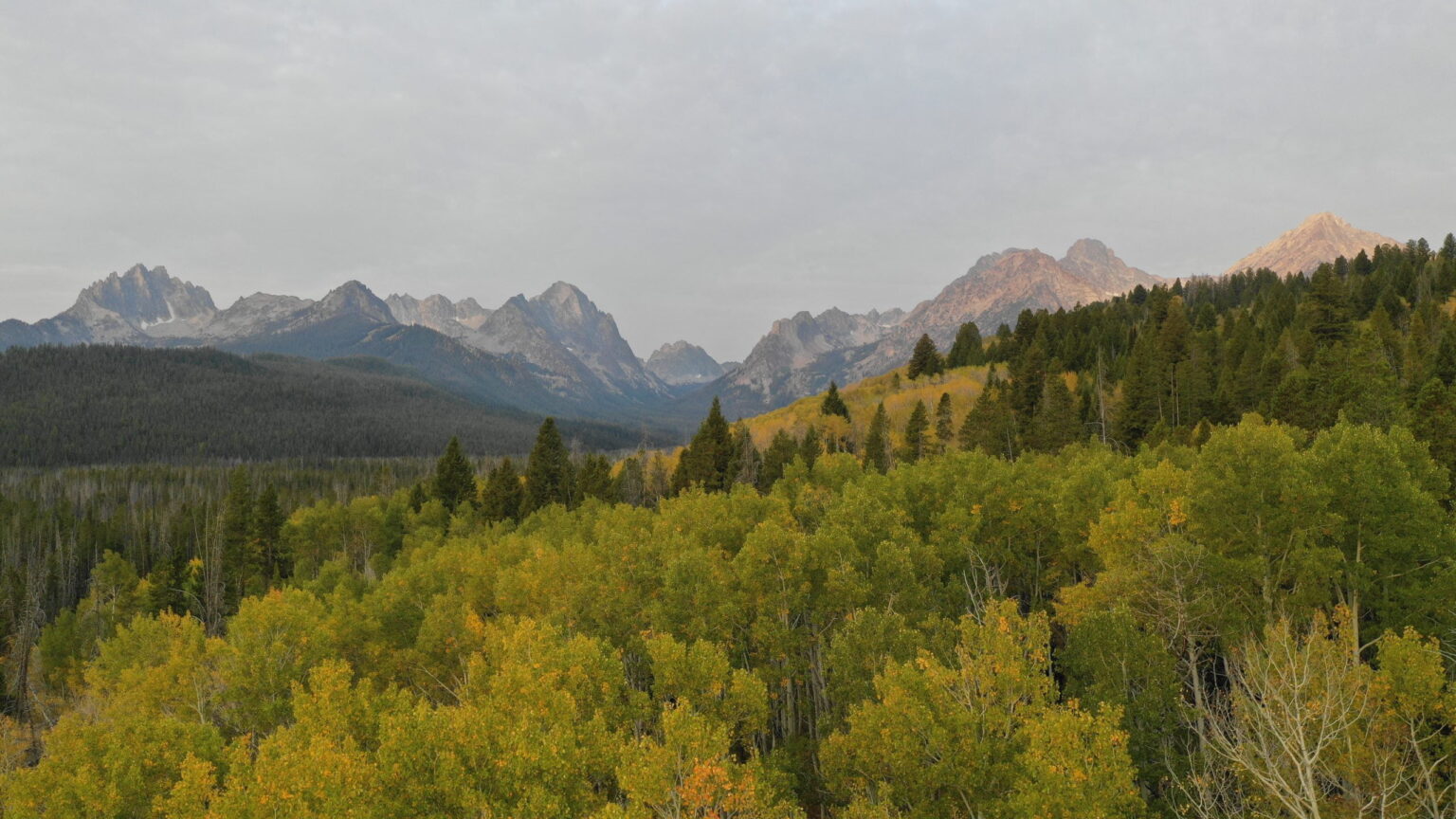 Three best hikes for families in the Sawtooth Wilderness! - Stanley Inn