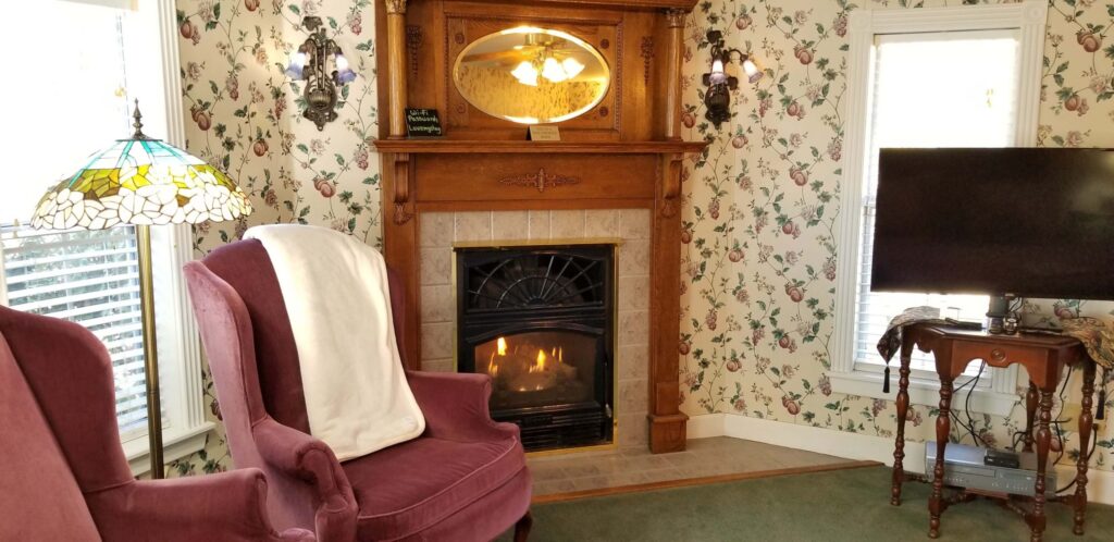 Magnolia Suite fireplace and chairs