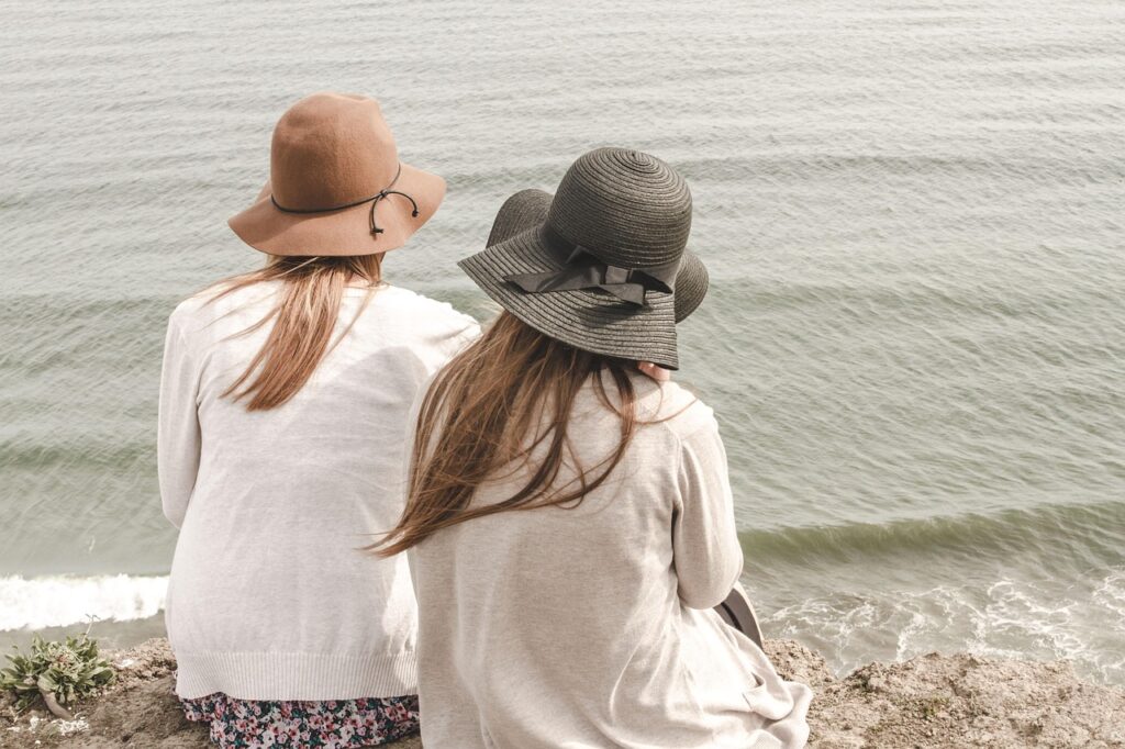 beach, hats, women, pair, couple, fashion, style, stylish, backs, young women, shore, seashore, friendship, girl friends, ocean, outdoors, people, nature, sand, sea, water, friends-1868132.jpg