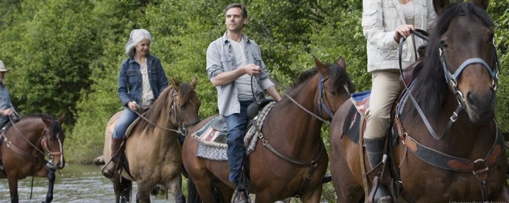 horseback riding in the Sawtooths