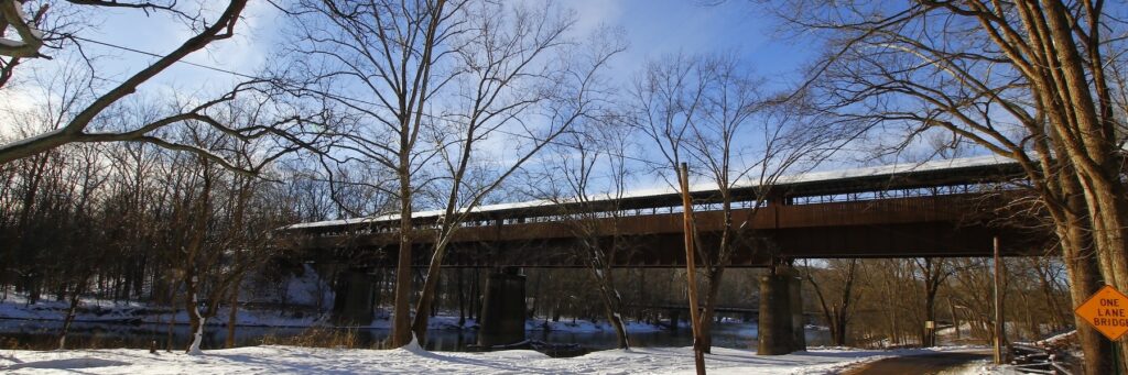 covered bridge in ohio's amish country