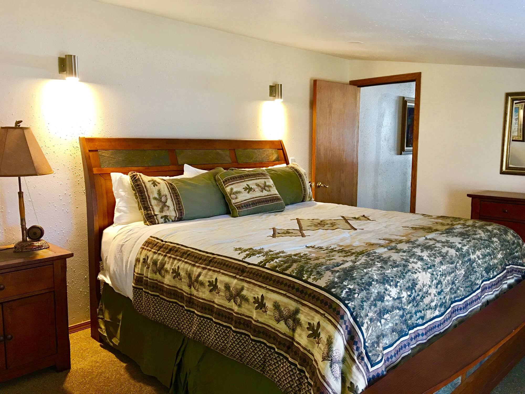 Bedroom with Queen Bed on Main Level