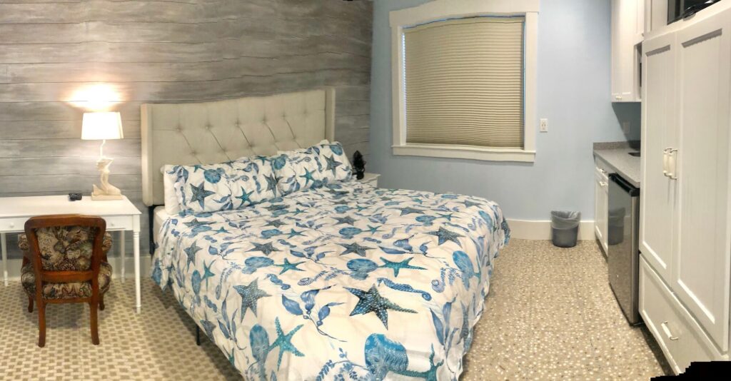 Carriage House Room 36