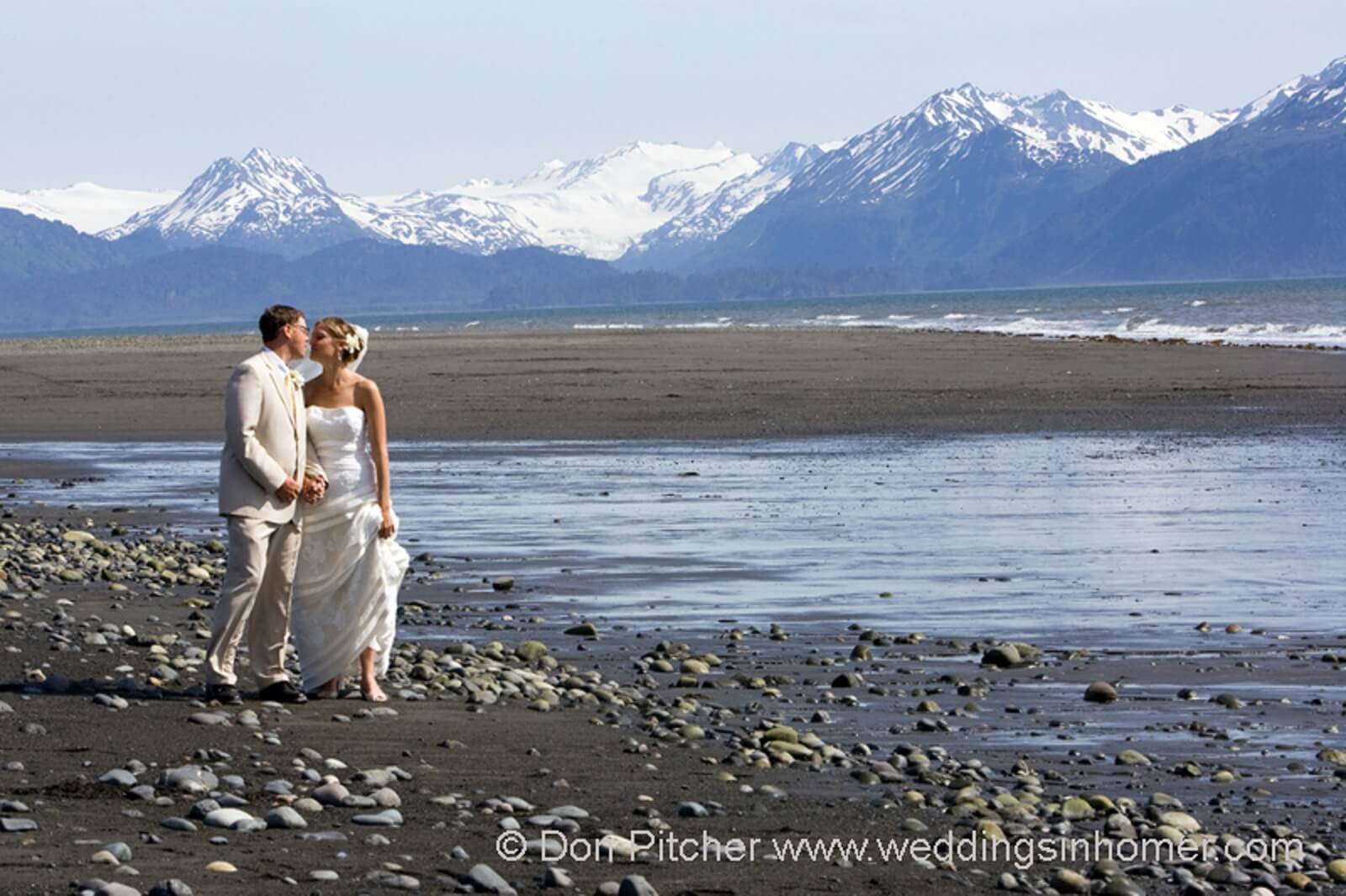Top 3 Reasons to Choose a Destination Wedding in Alaska