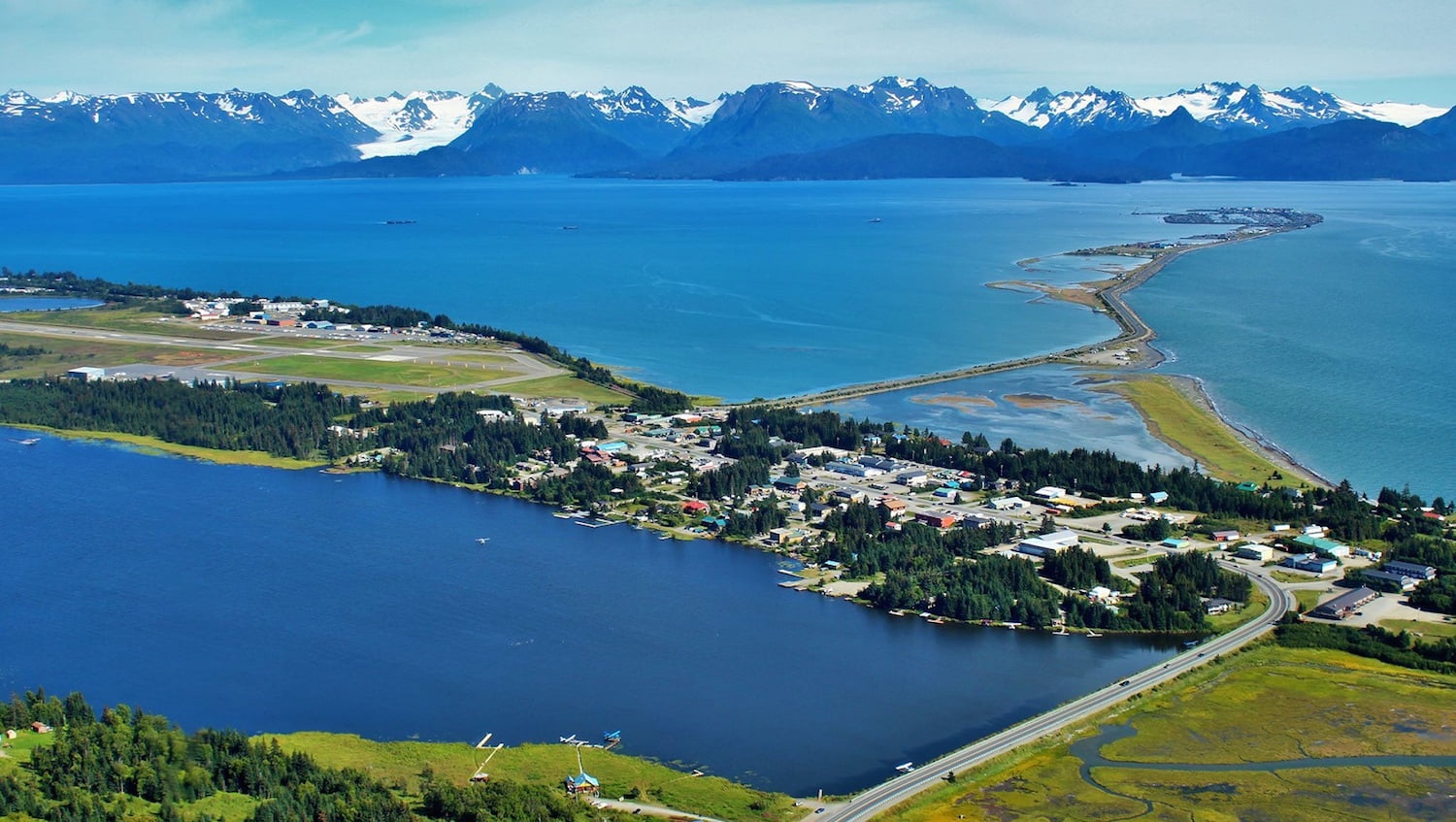 Your Complete Guide to the Homer, Alaska, Spit