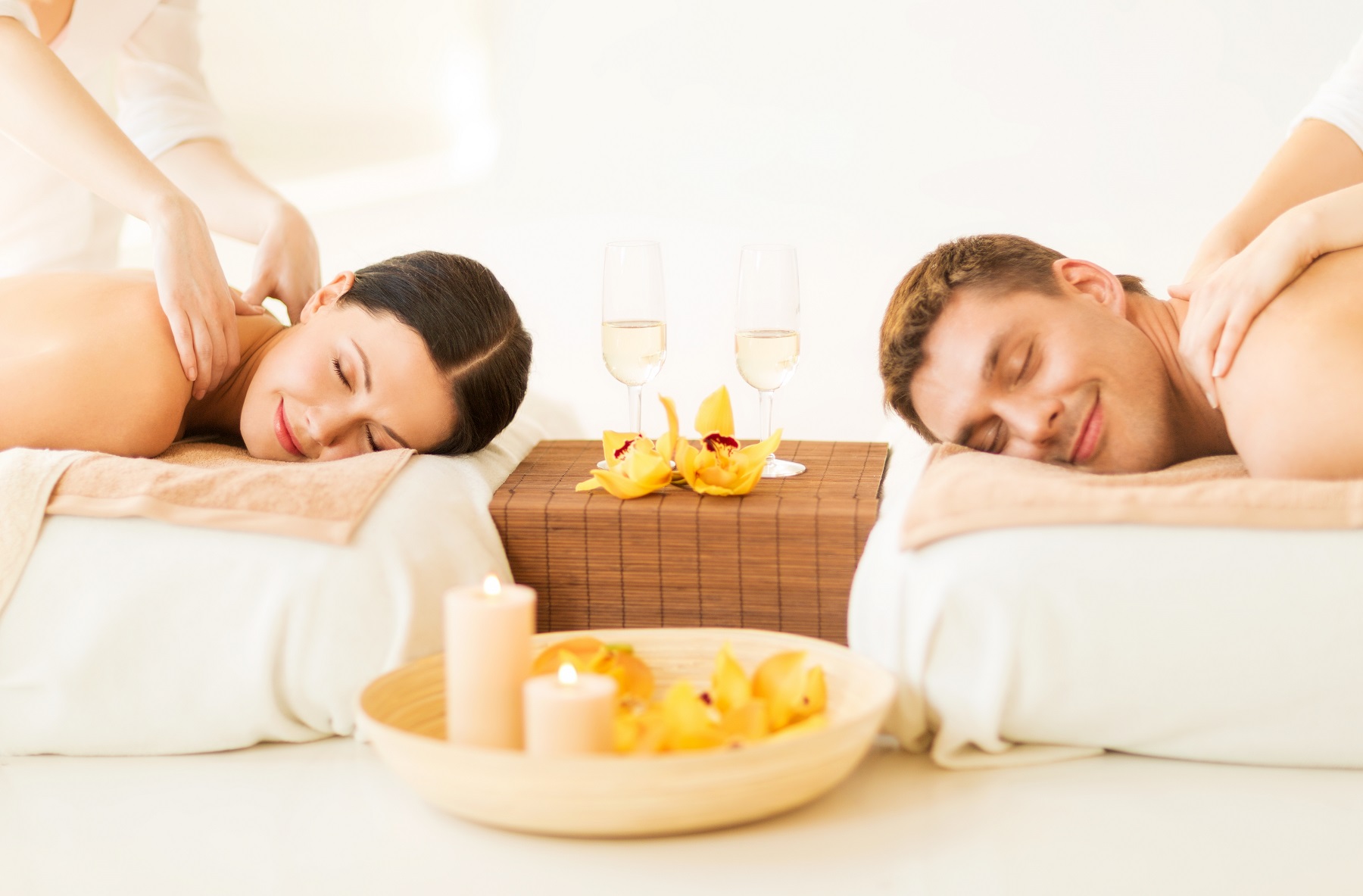 couple enjoying their day at one of the spas in Homer