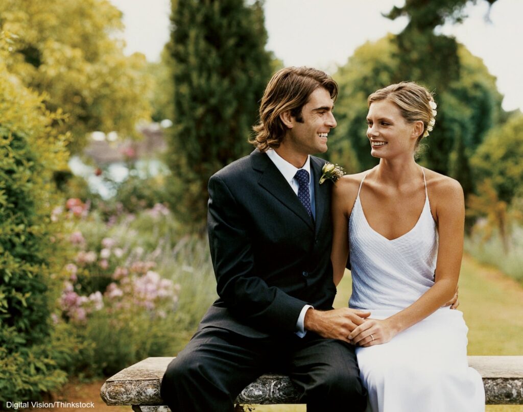 Newlywed couple at one of the best PA wedding venues