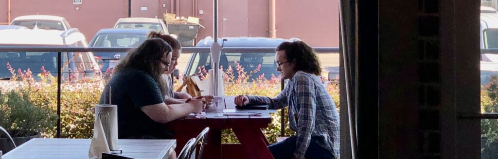 guests order lunch