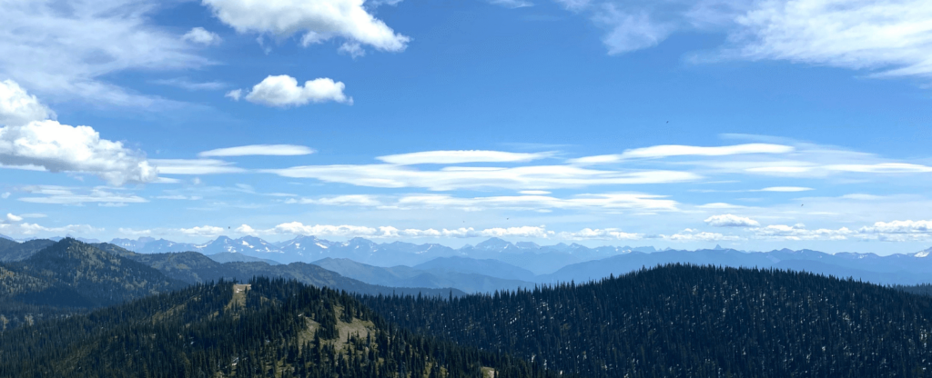 landscape photo of mountain ranges