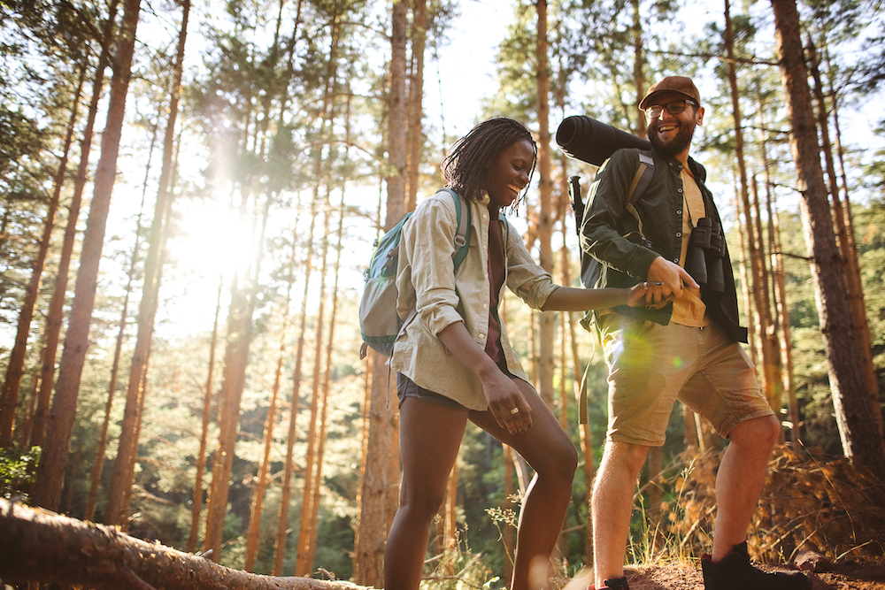 couple hiking
