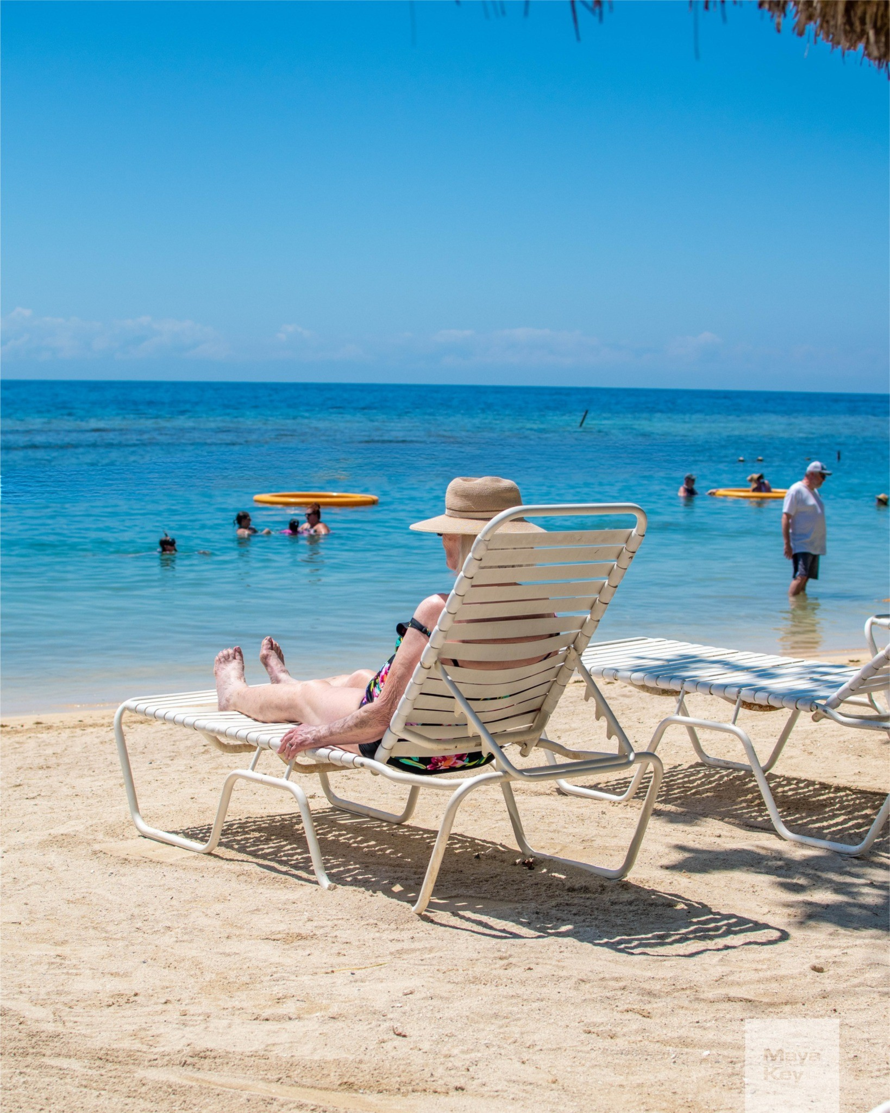 Roatan travel tips