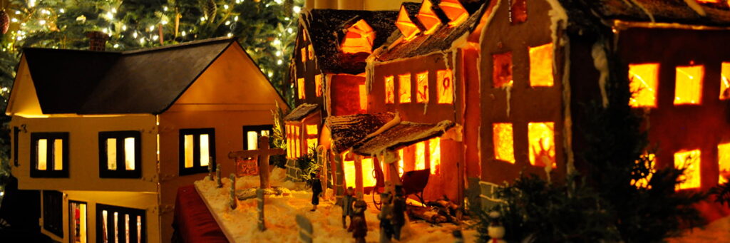 settlers inn gingerbread house