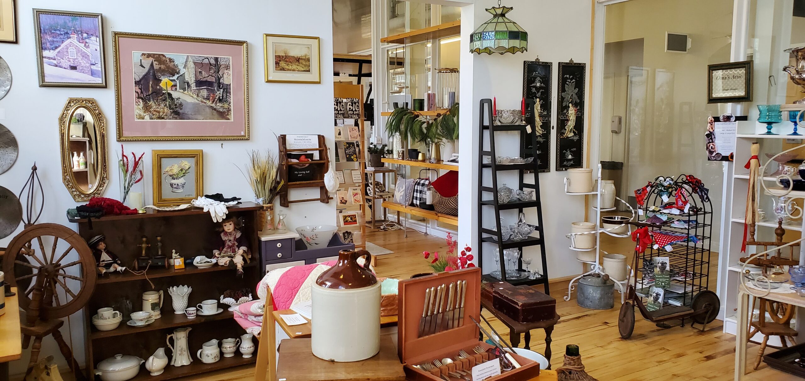 8 Unique Places to Go Antiquing in Hawley