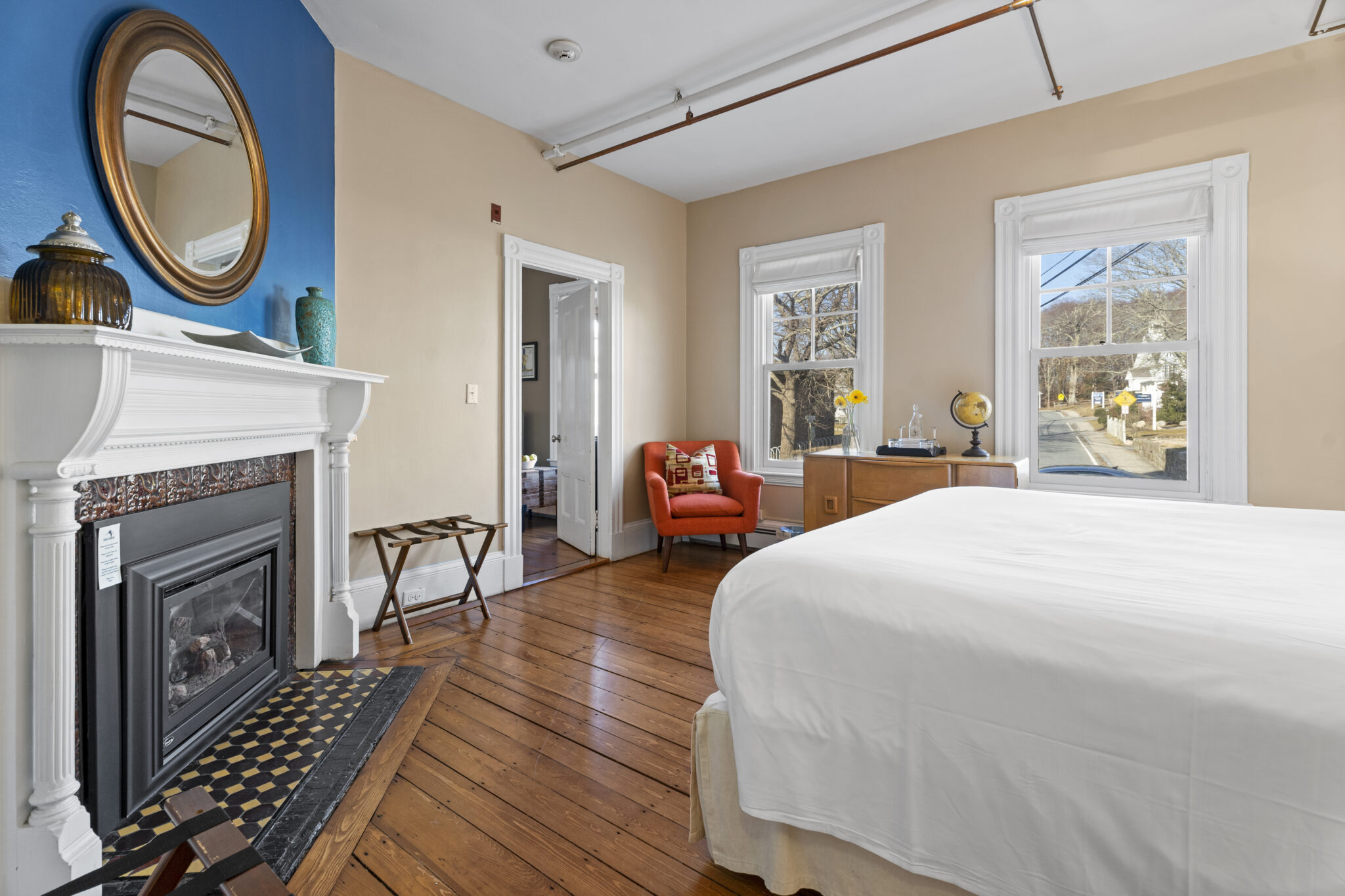 Vintage Restored Rooms in Cape Cod | The Woods Hole Inn