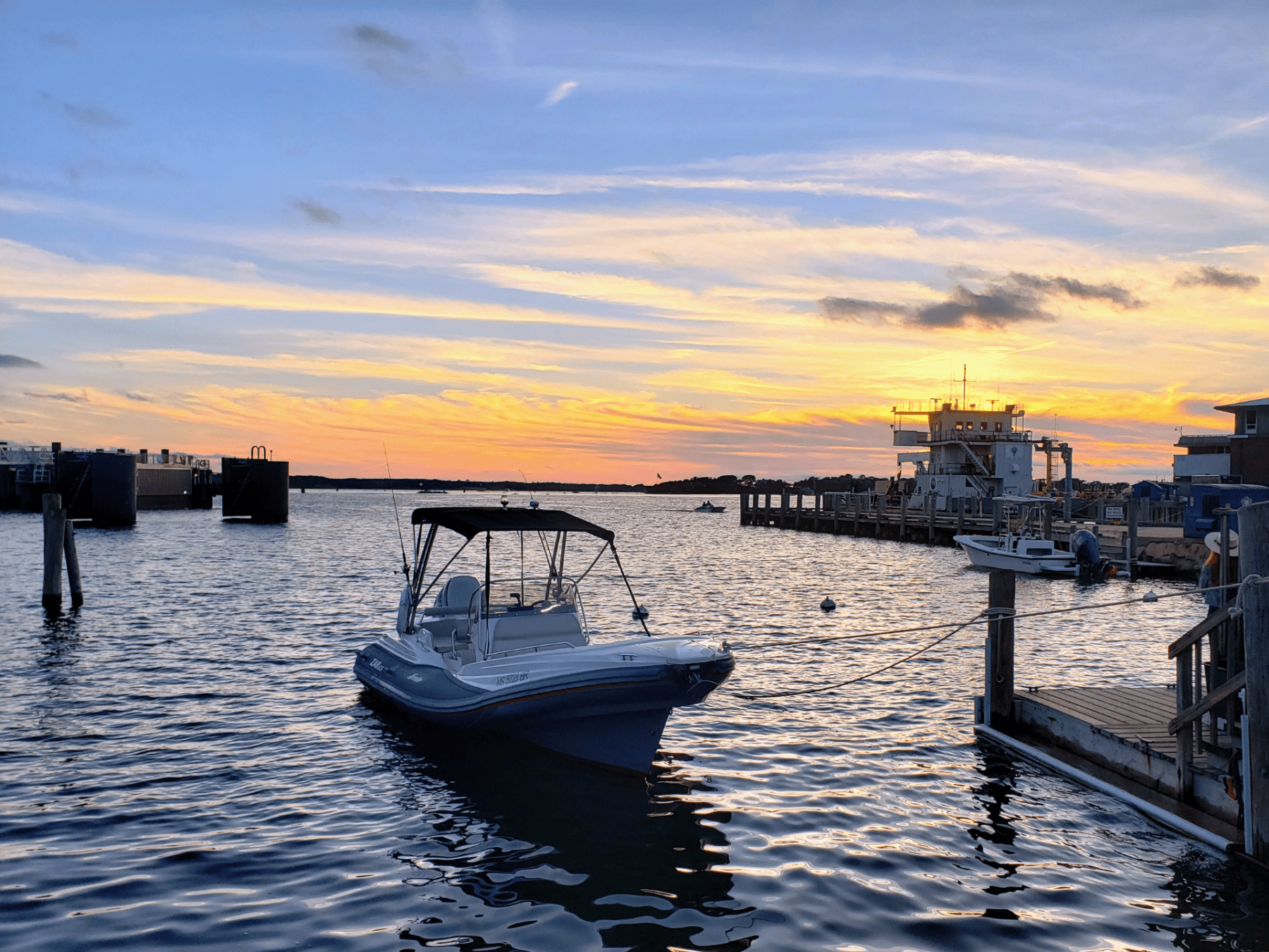 WOODS HOLE WATER TAXI