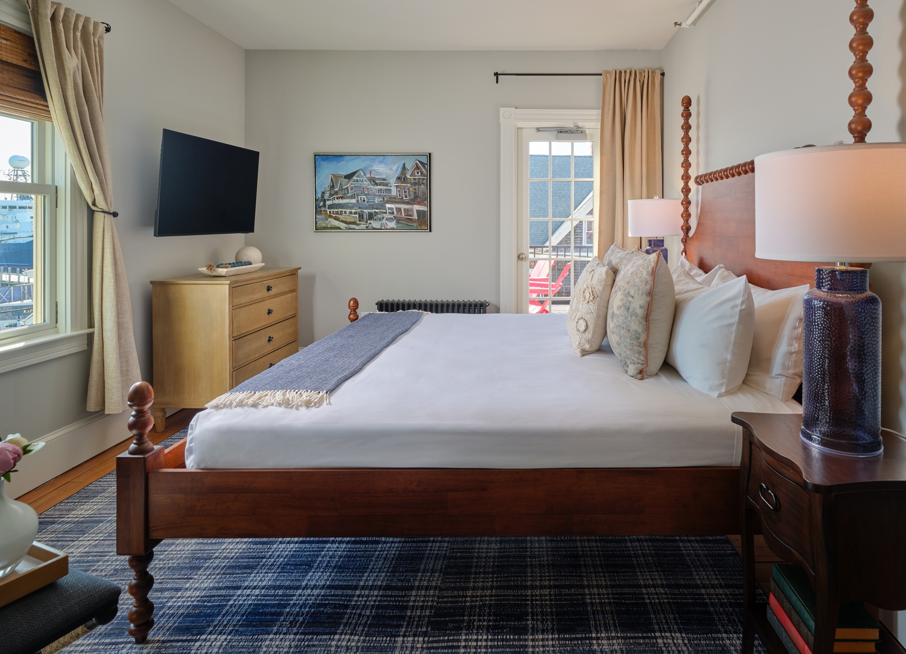 Bed in guest room - Penzance