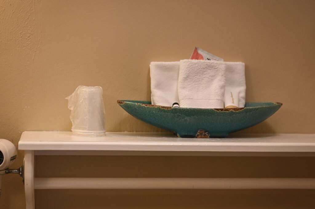 bathroom linens
