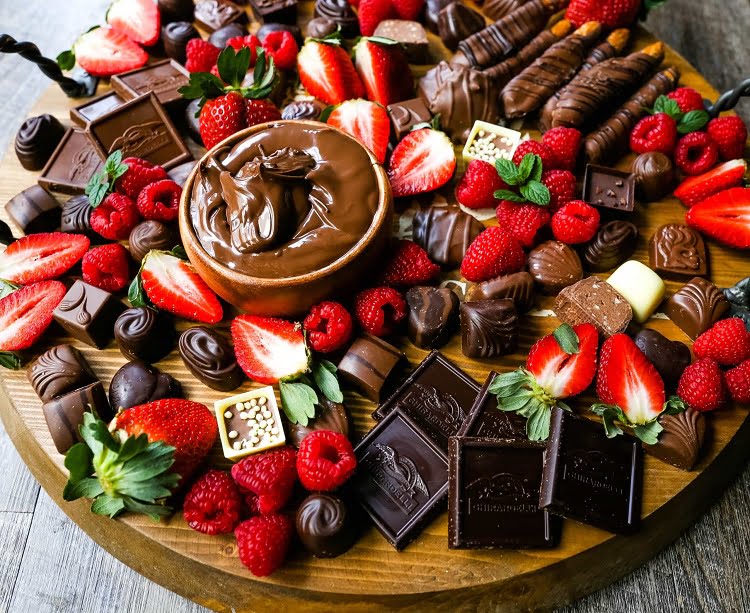 Chocolate-Dessert-Board-5-scaled